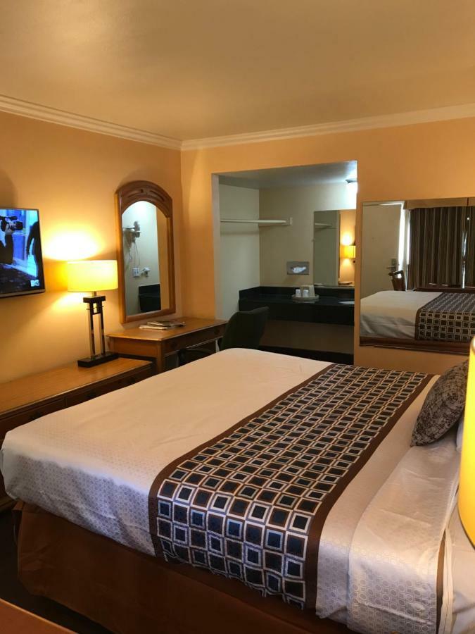 Sands Motel Riverside Luaran gambar